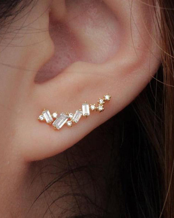 Simple geometric shiny earrings