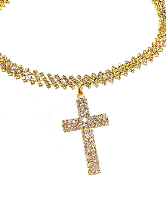 Cross sparkling diamond pendant