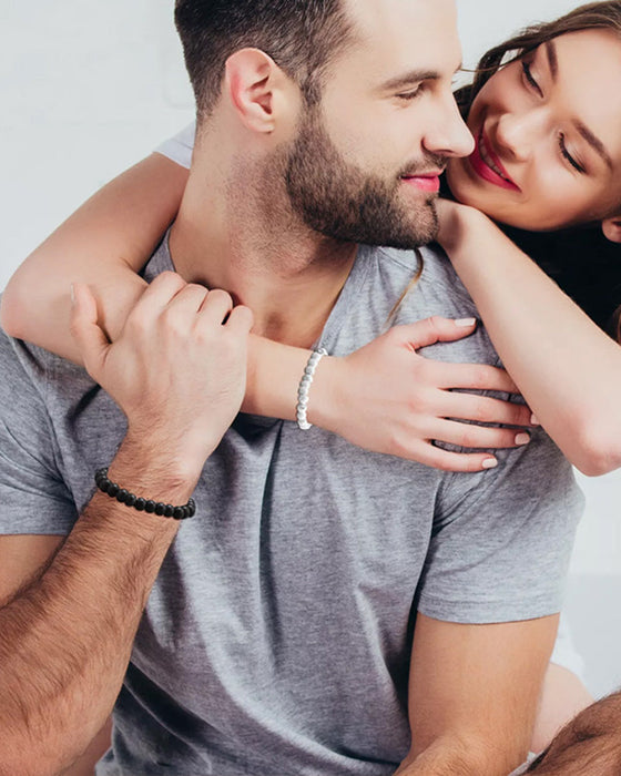 Black and white bead woven couple bracelet set