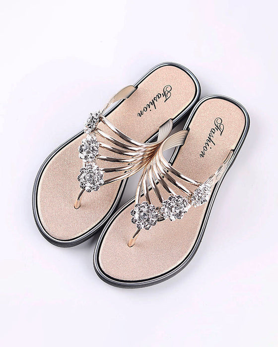 Fashionable floral rhinestone flip-flops