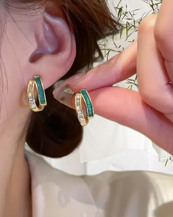 Fashionable double emerald earrings